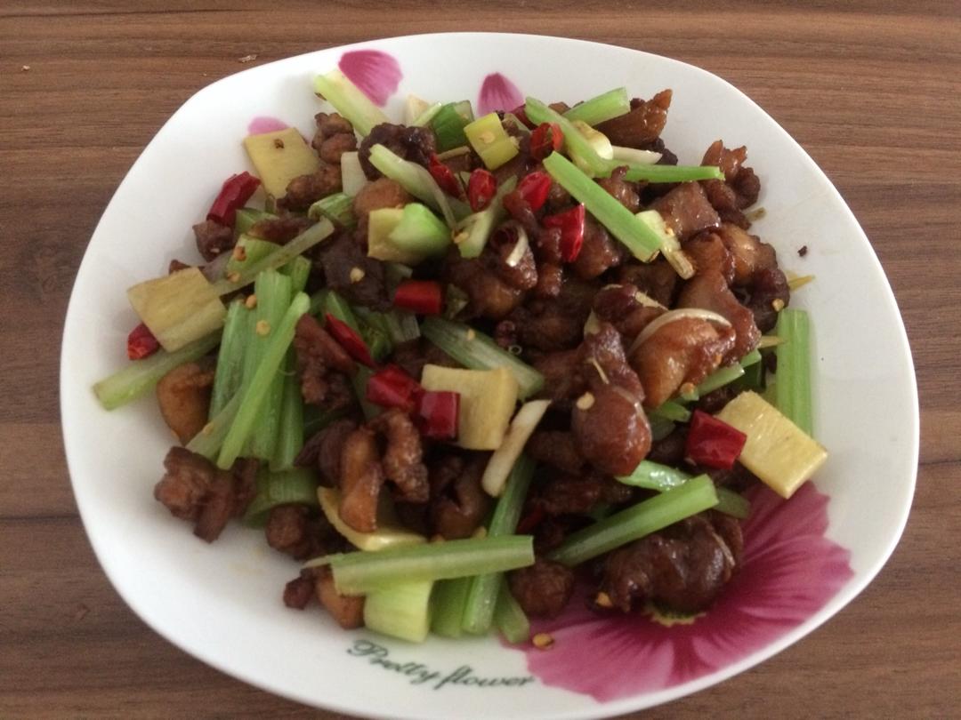 辣子鸡丁