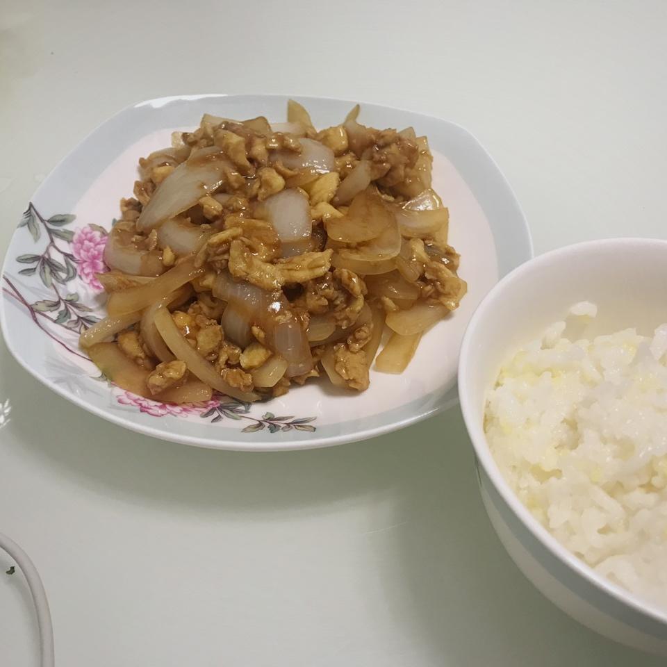 糖醋洋葱炒鸡蛋