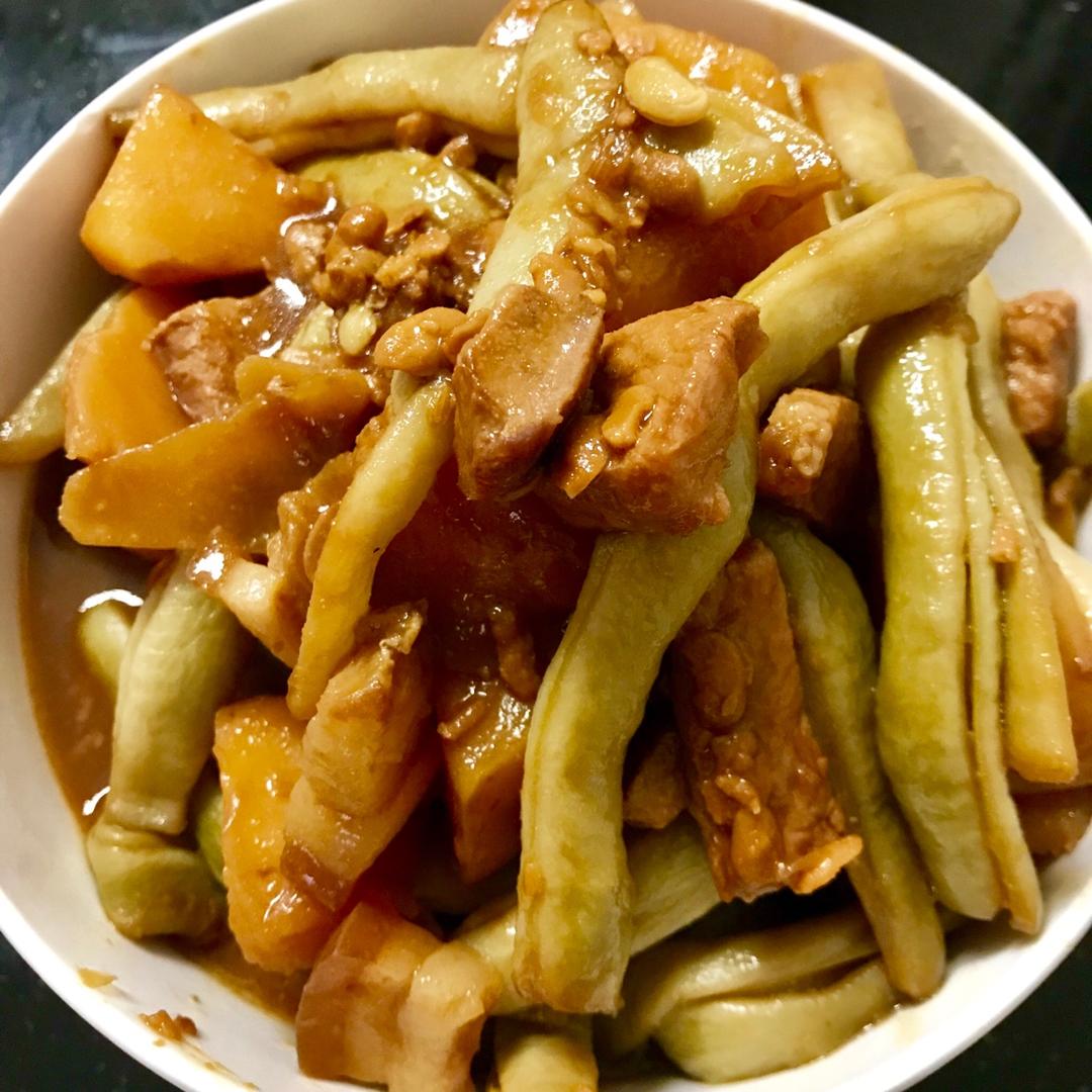 东北豆角炖肉