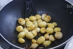 孜然椒盐小土豆的做法 步骤5
