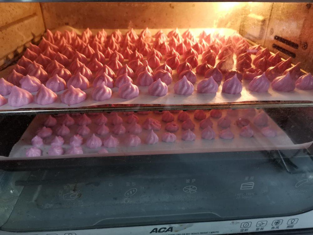 百分之九十九成功的专业版火龙果溶豆做法附蛋白霜打发视频