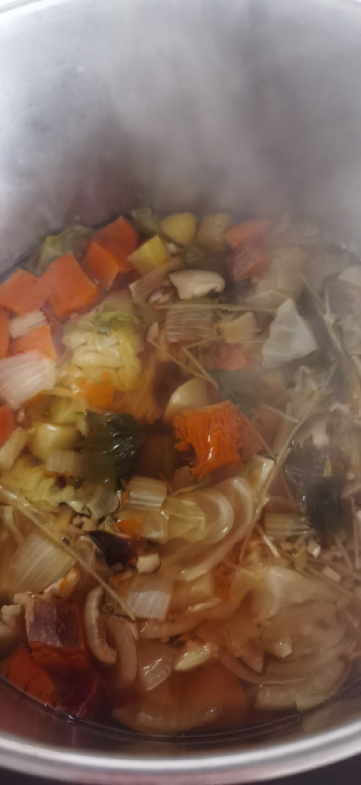“惊人的蔬菜汤”之我和老爸的蔬菜汤的做法 步骤1