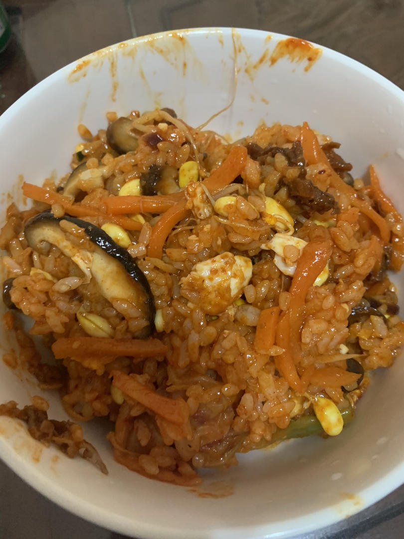 缤纷韩国拌饭（注入自制灵魂拌饭酱➕日式照烧肥牛，每一道蔬菜单独调味～，做成便当也很合适🍱）