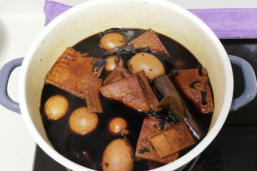 五香·香辣茶叶蛋的做法