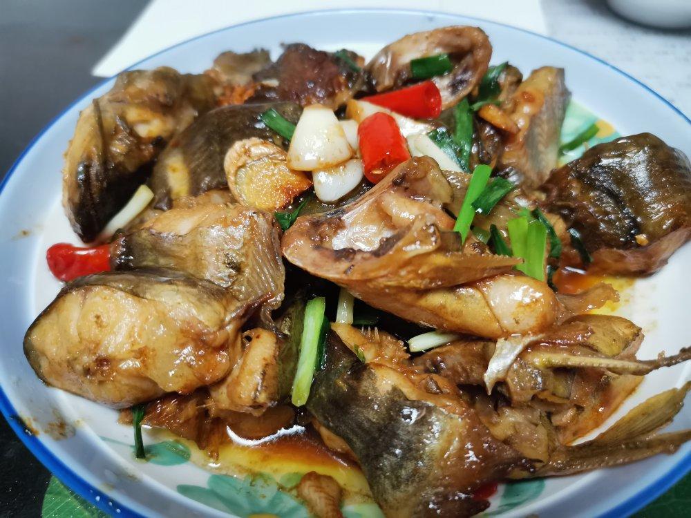 红烧鲶鱼