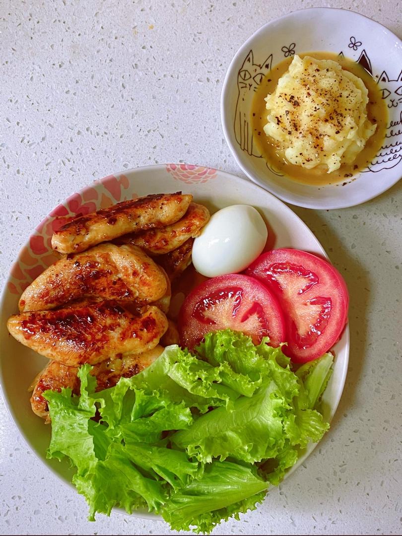 酷炫屌炸天好吃的煎鸡胸肉（香蒜蜂蜜煎鸡胸肉）