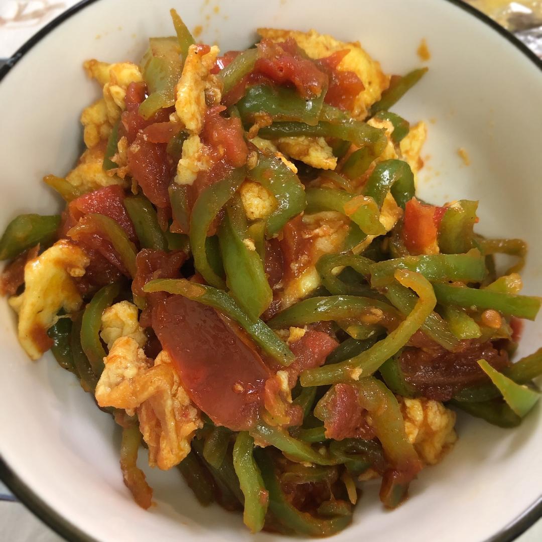 青椒西红柿炒鸡蛋