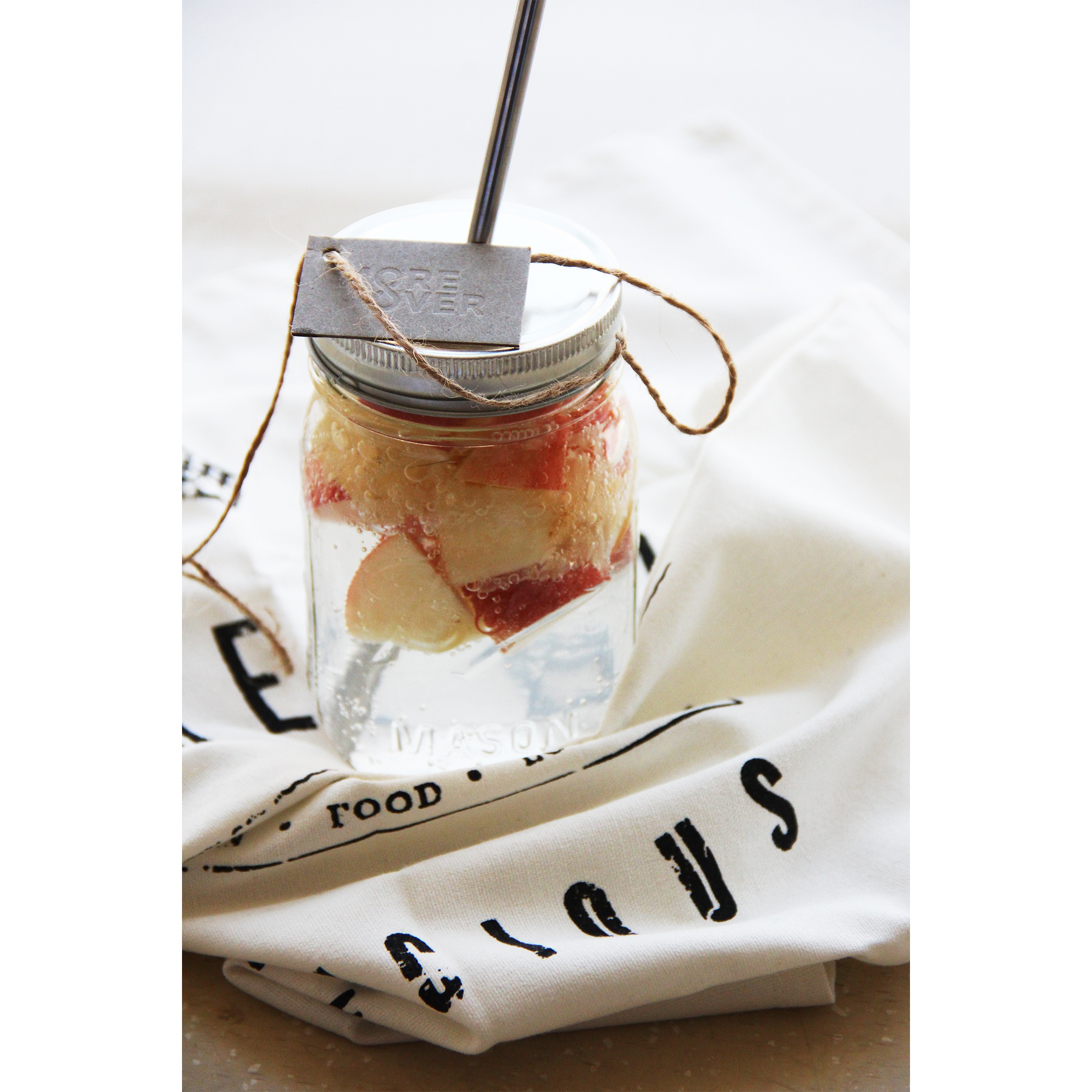 夏日清凉桃子汽水