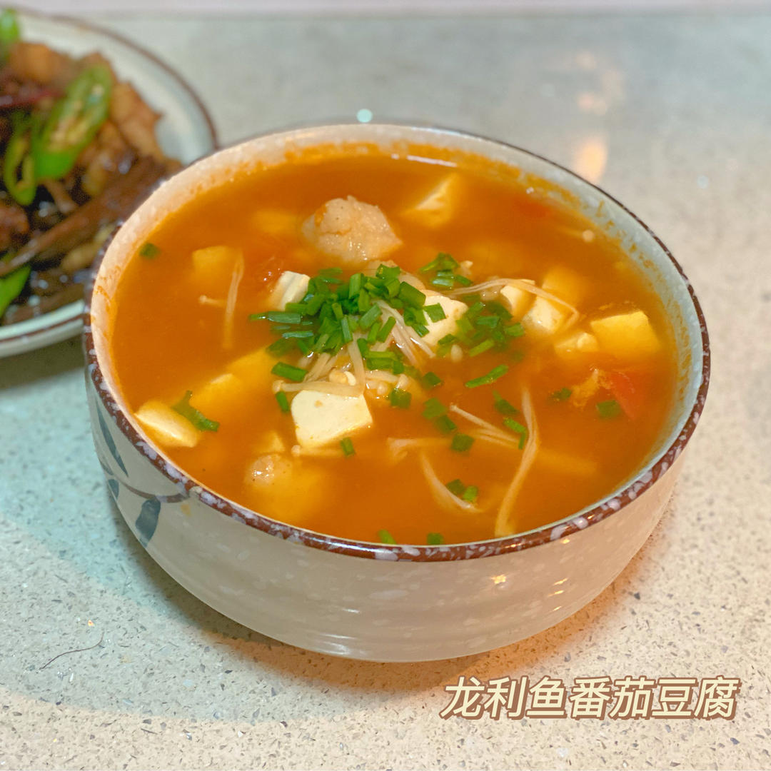 龙利鱼豆腐煲