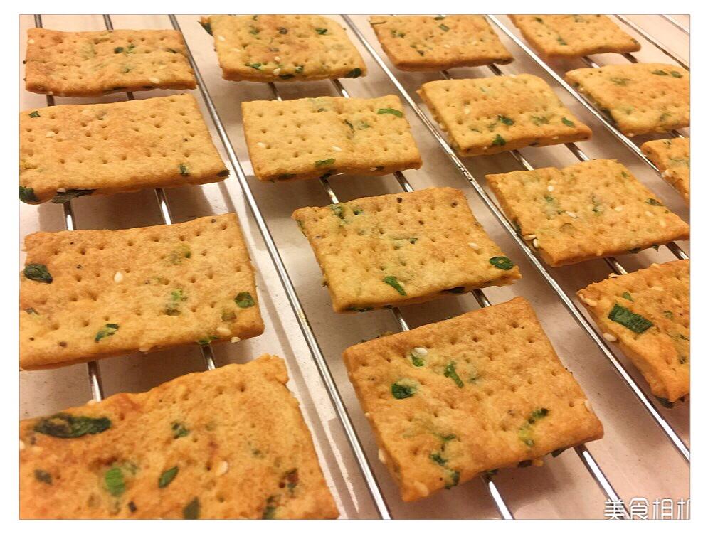 【UKOEO猛犸象热风炉】香脆芝麻香葱饼干