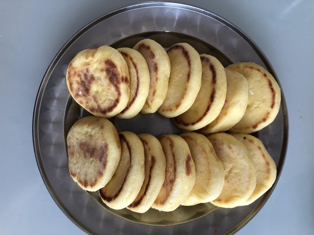 松软养胃的山药饼      （高营养低热量）