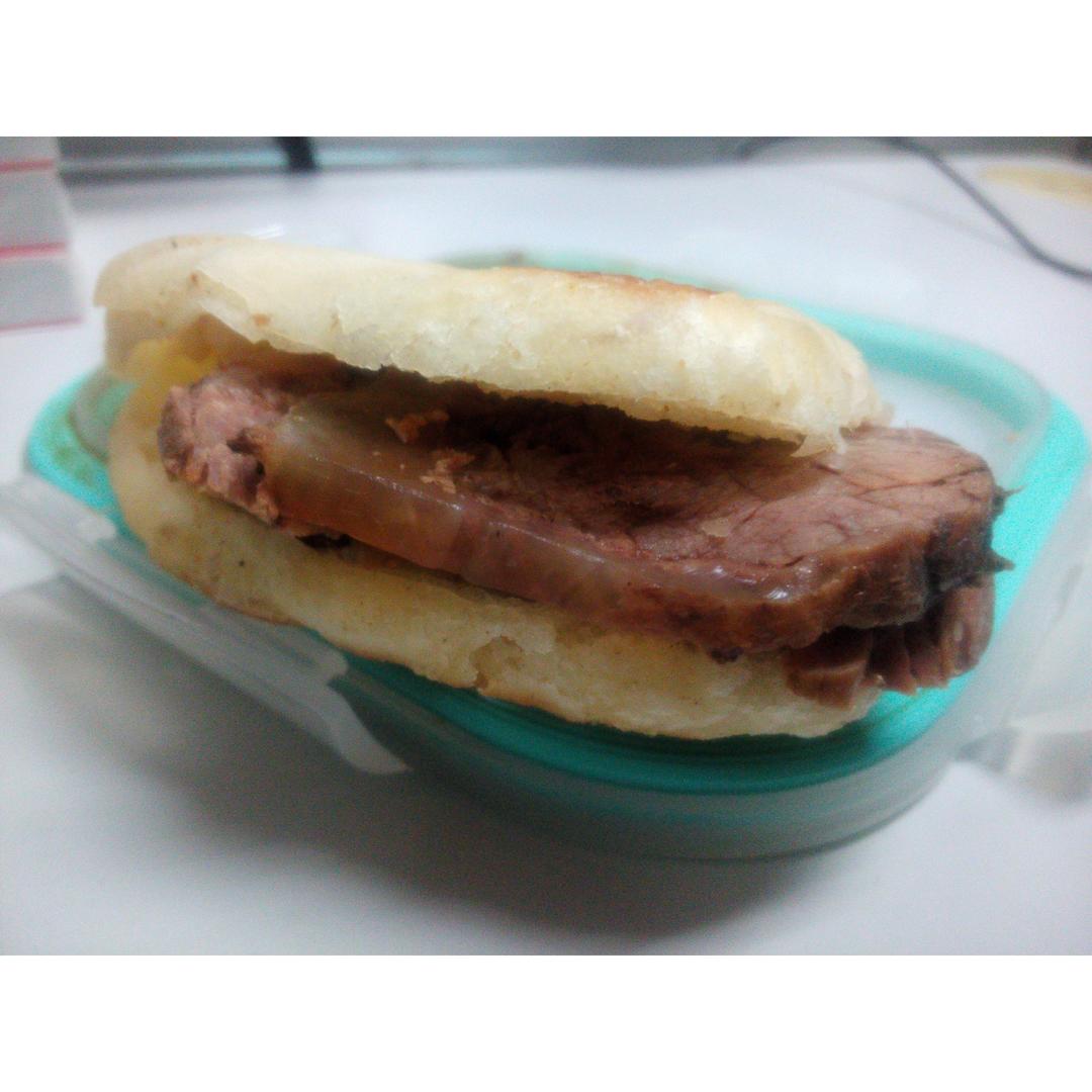 发面牛舌饼