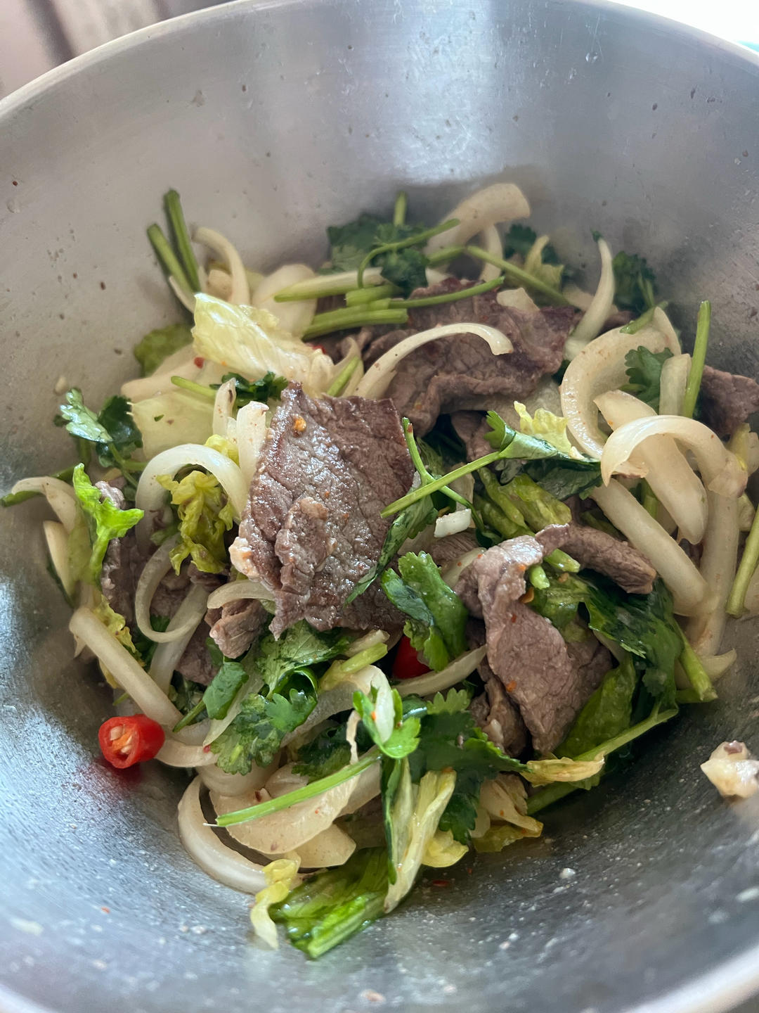 泰式薄荷牛肉沙拉