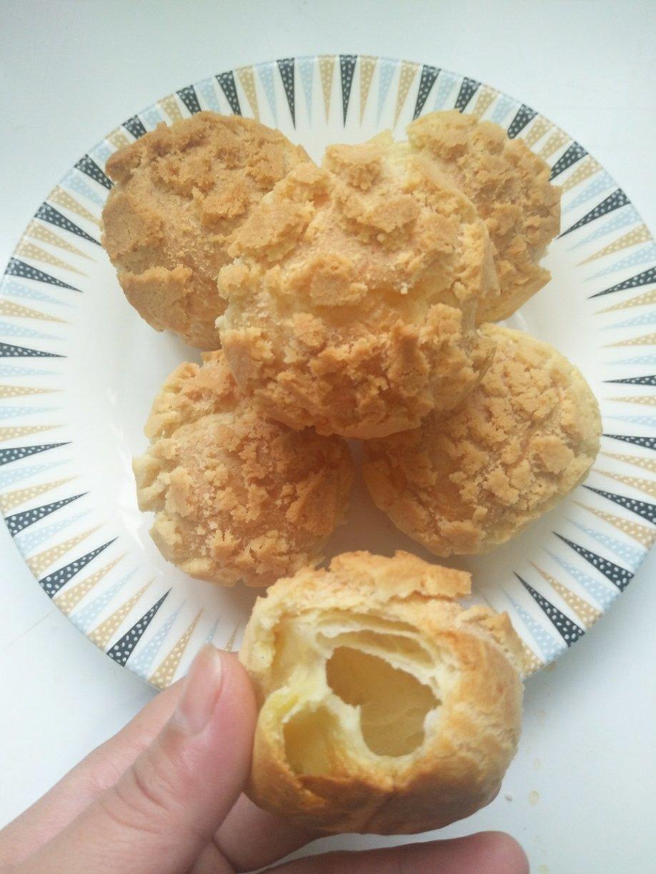 酥皮奶油泡芙--#皮黑森林#