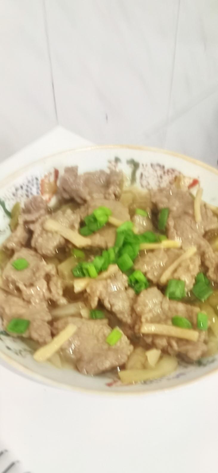 大头菜蒸牛肉