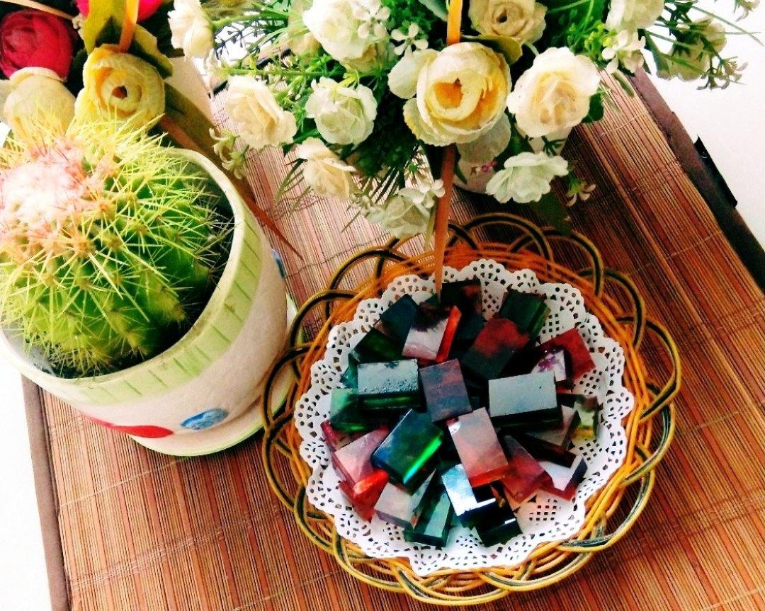 晶莹剔透水晶琥珀糖做法