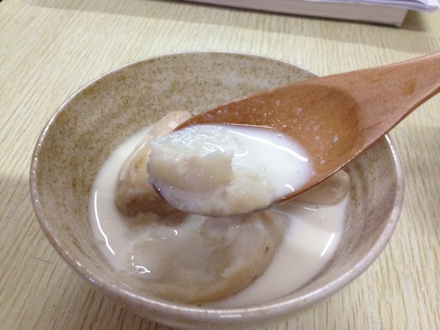 牛奶蒸芋艿