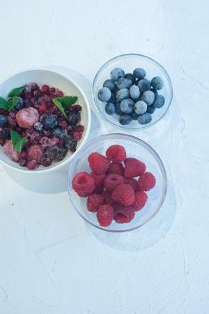 透心凉倍儿爽的莓果酸奶棒棒冰的做法 步骤1