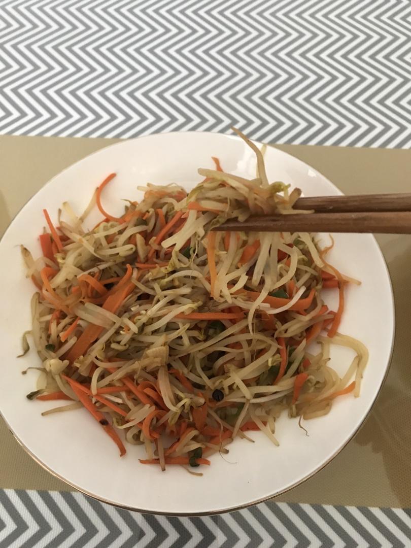 下饭菜：酸辣绿豆芽