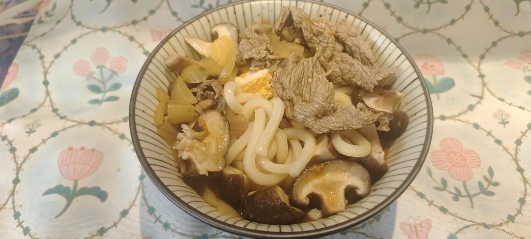 咖喱肥牛乌冬面