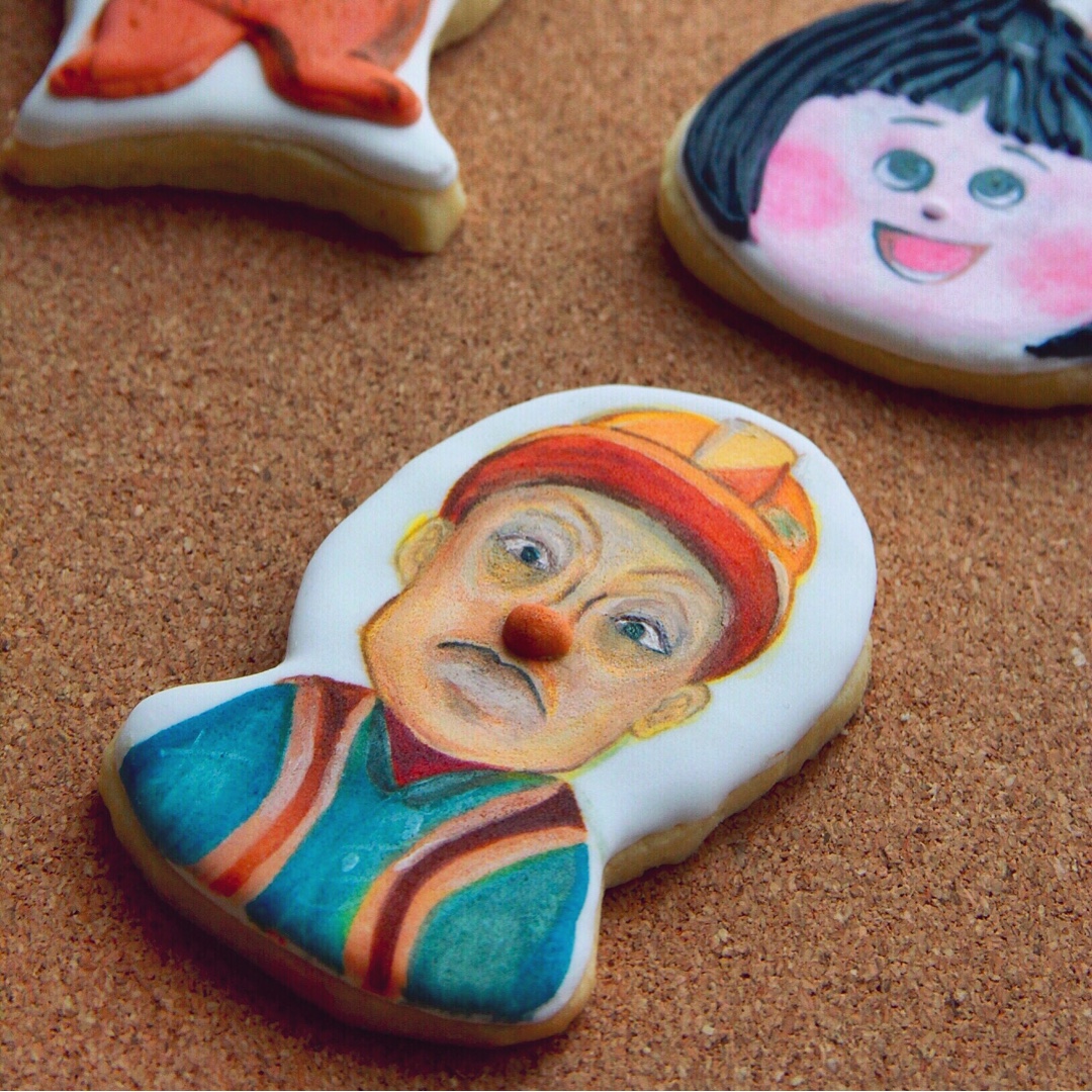 Jy's royalicing cookies