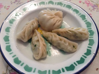 韭菜鸡蛋烫面蒸饺