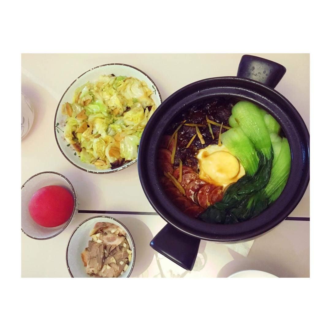 广式腊味煲仔饭