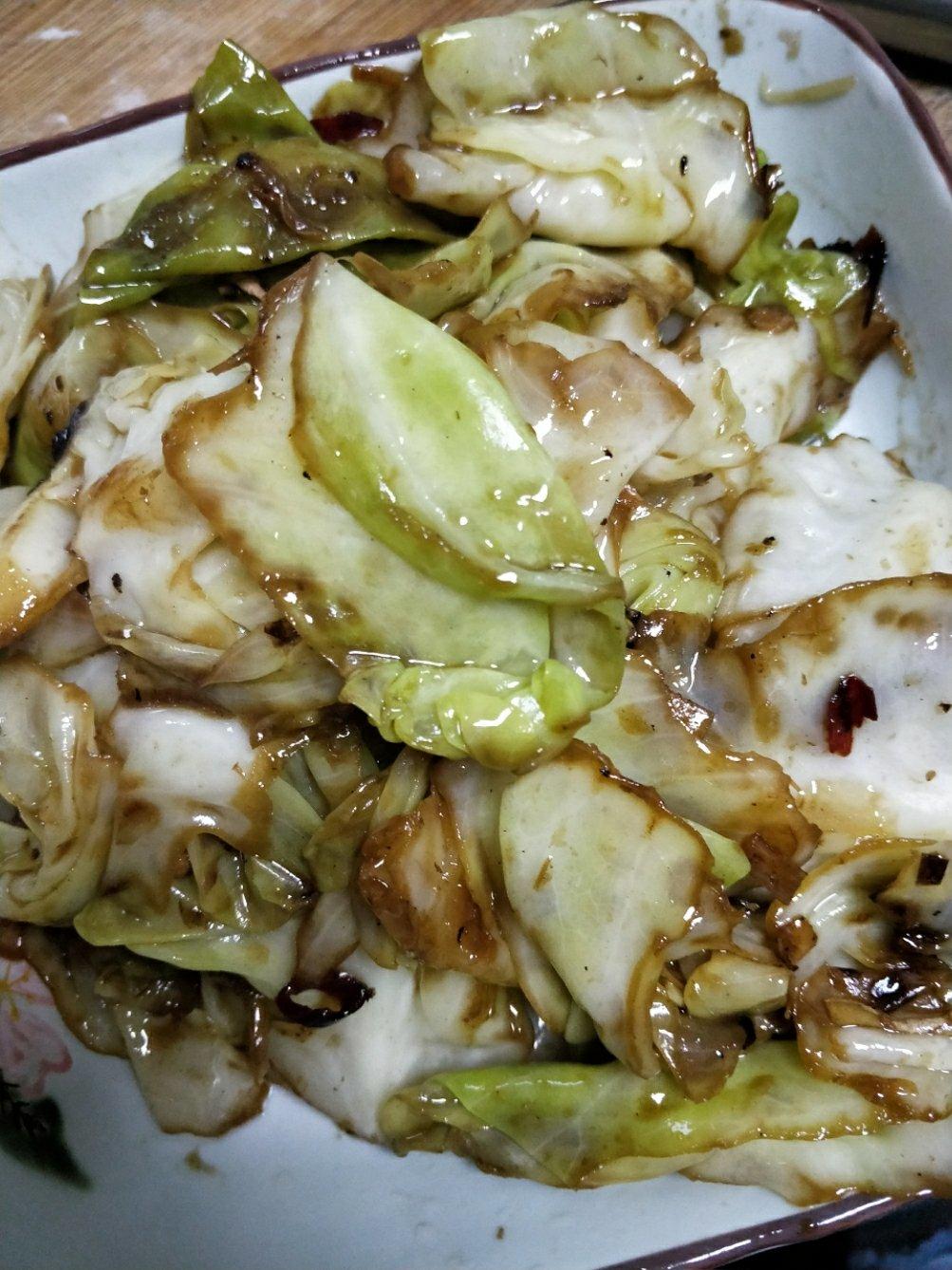 手撕包菜的入味烧法