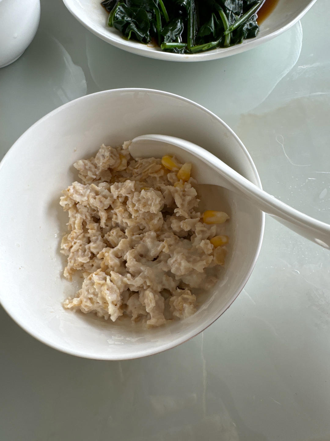 玉米燕麦牛奶粥+苹果