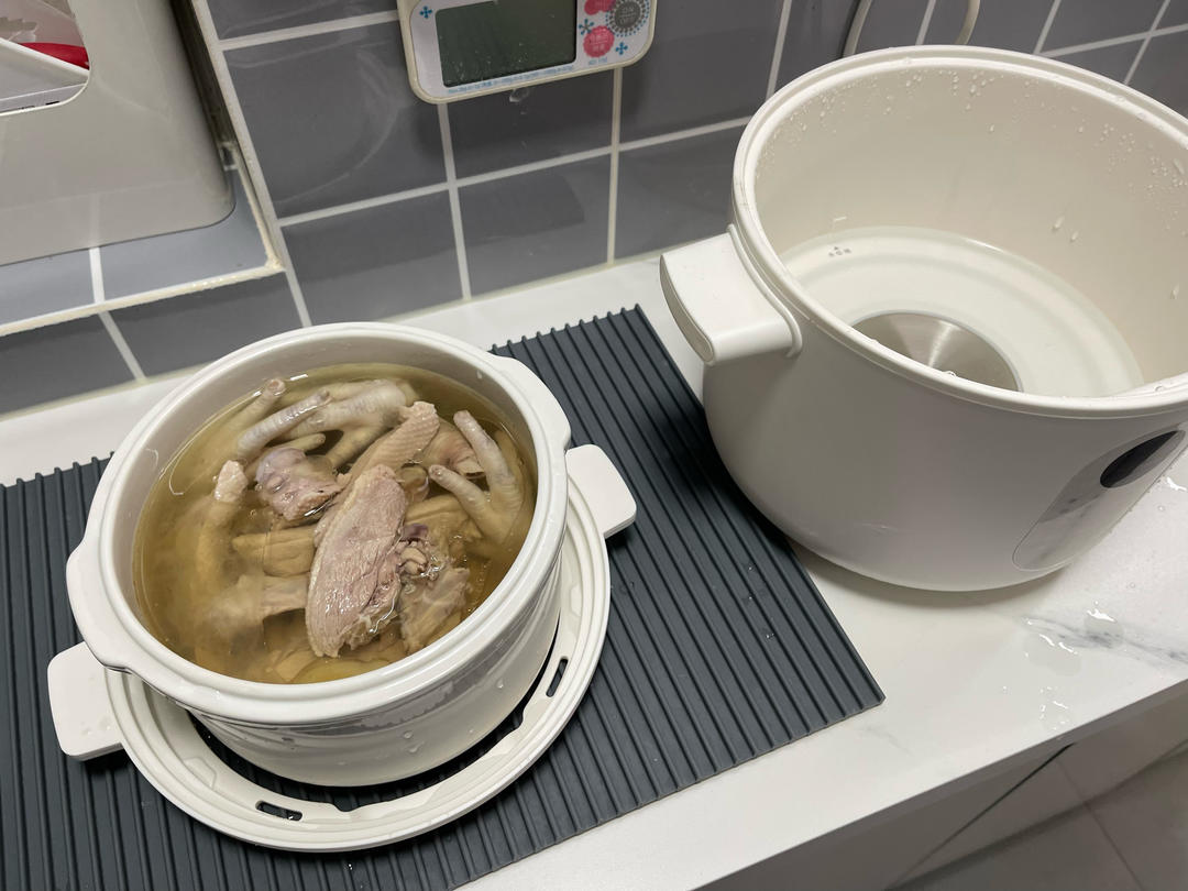 蒸出来的老鸭汤