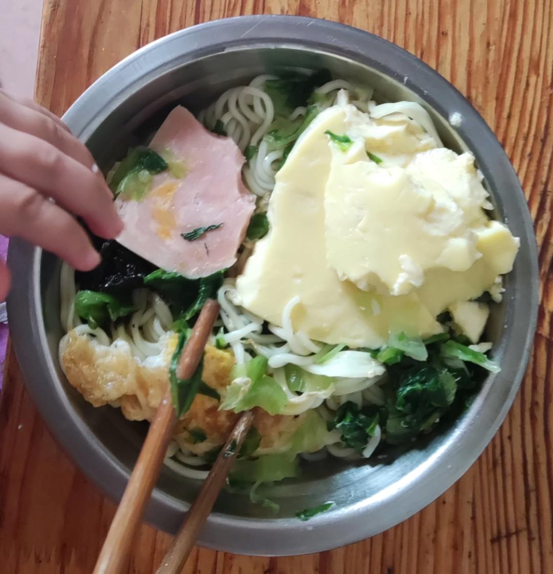 开胃早餐面