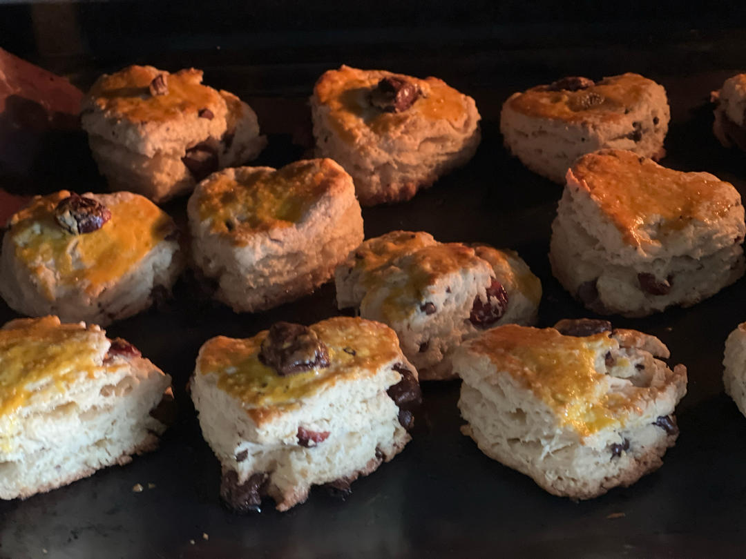 完美裂纹～百分百成功的超好吃奶香司康（禁止搬运）