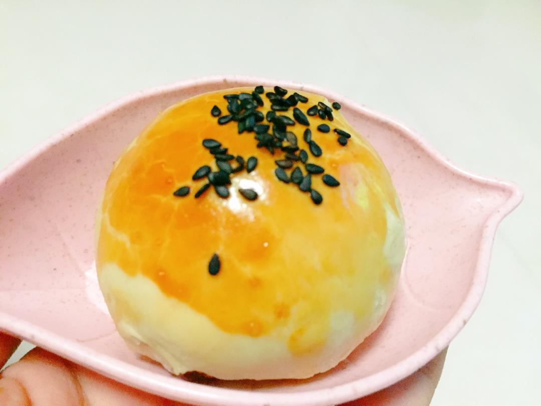 蛋黄酥