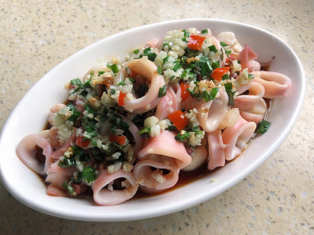 白灼小管的做法