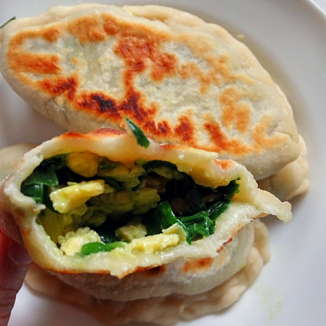韭菜盒子 Chinese Leek and Egg Pasty