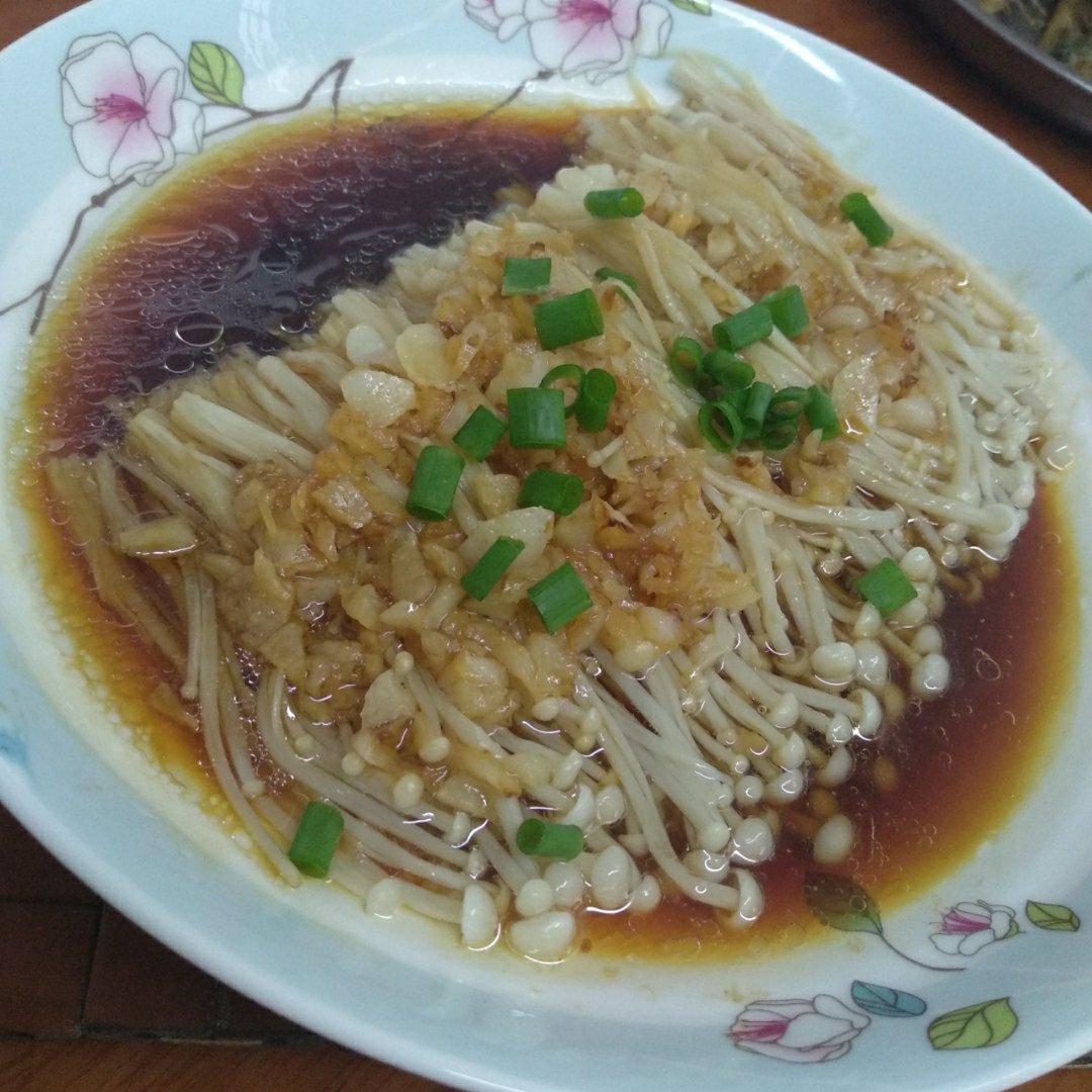 蒜蓉蒸金针菇