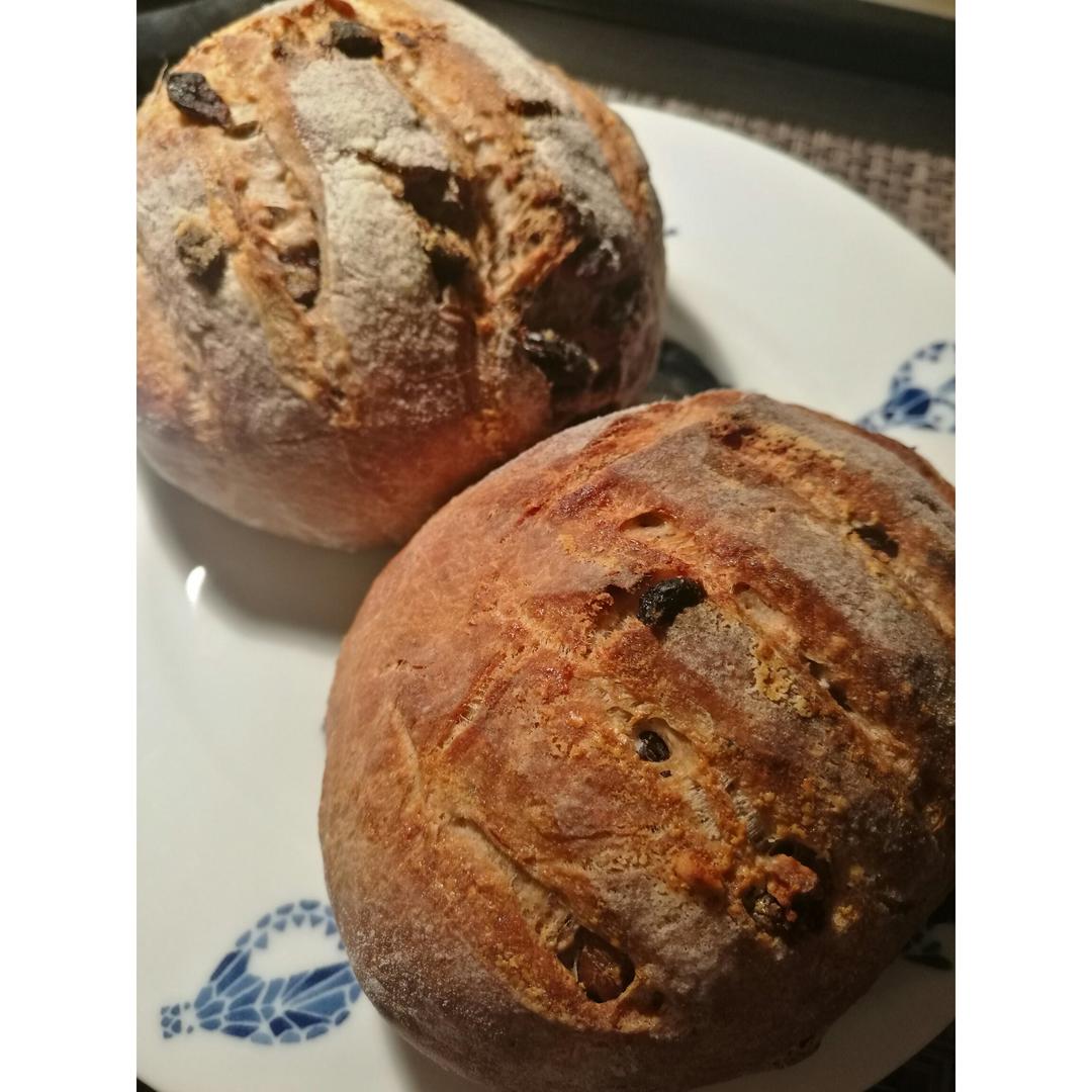 果料满满-红茶蔓越莓核桃面包