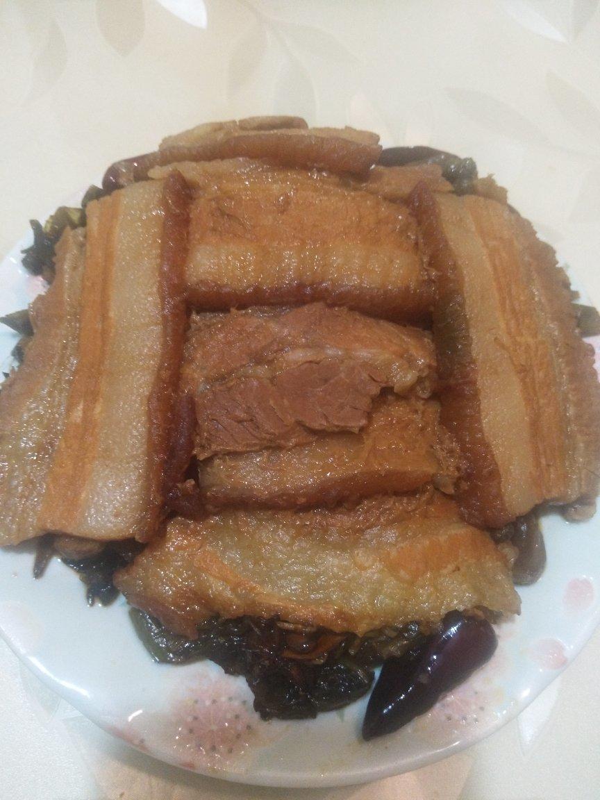 厨师长教你：“咸烧白”的正宗做法，一看就有食欲