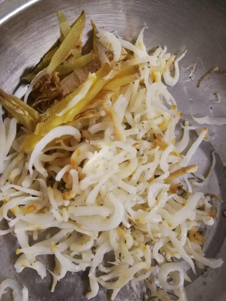 豆鼓蒸银鱼干