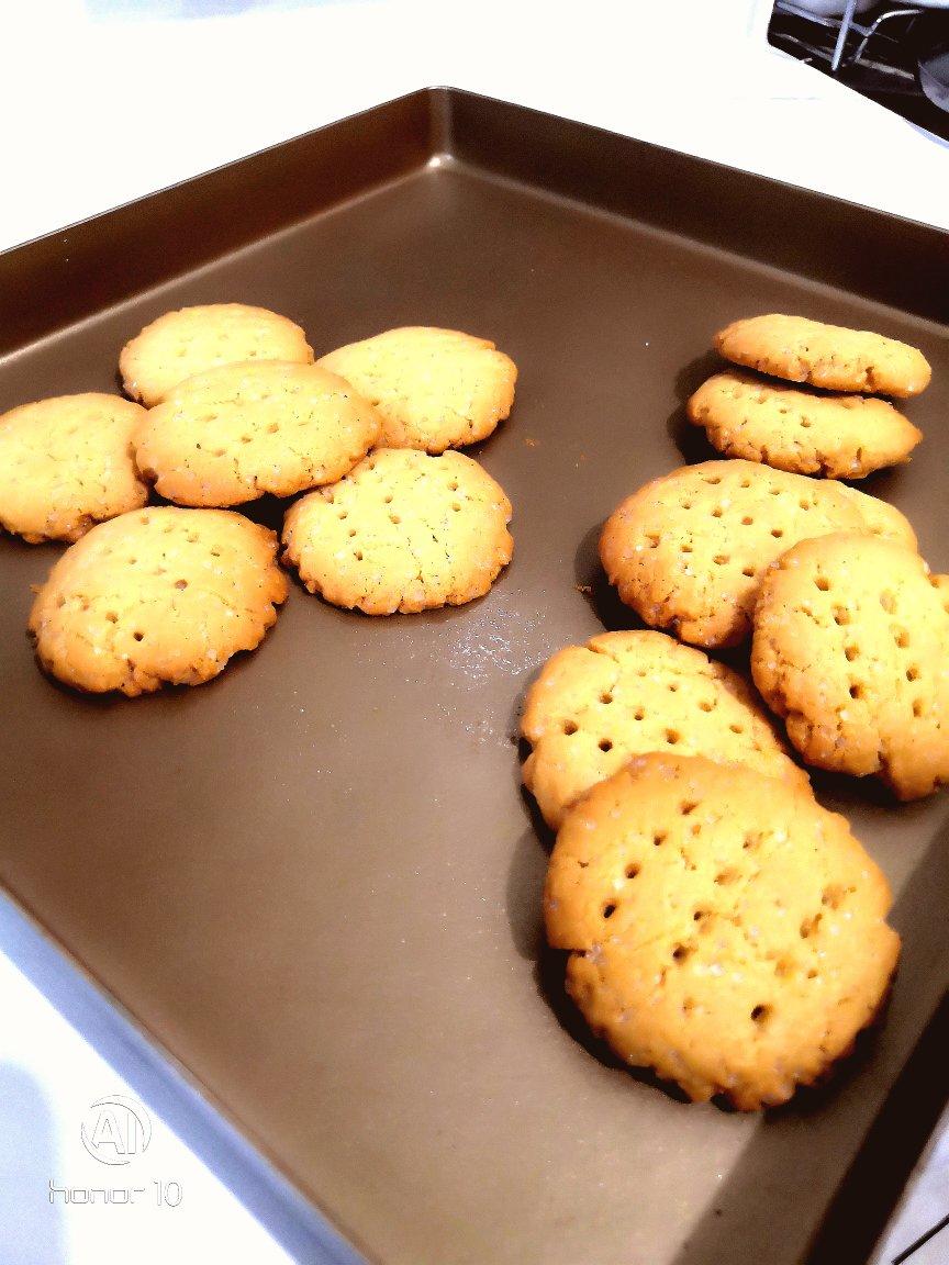 猪油饼干（听着不好听的名字，味道好到爆）