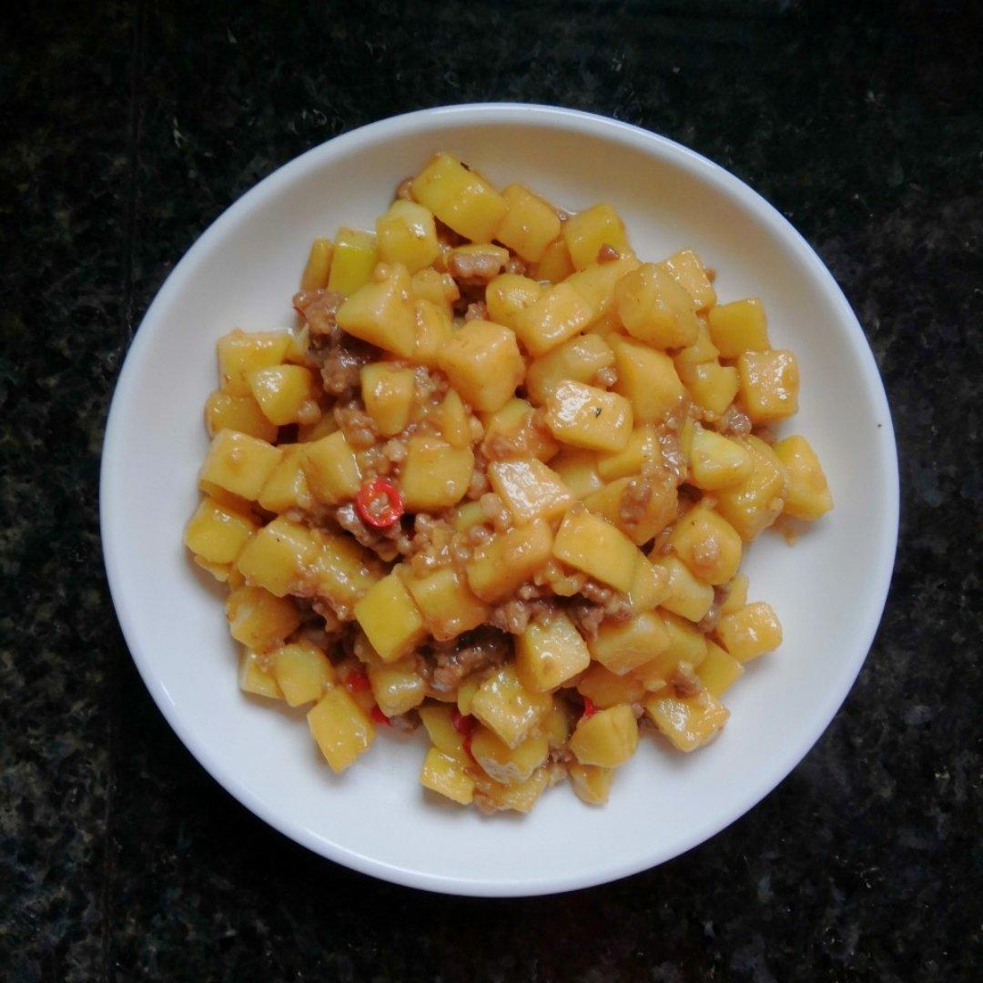 超级下饭肉沫土豆