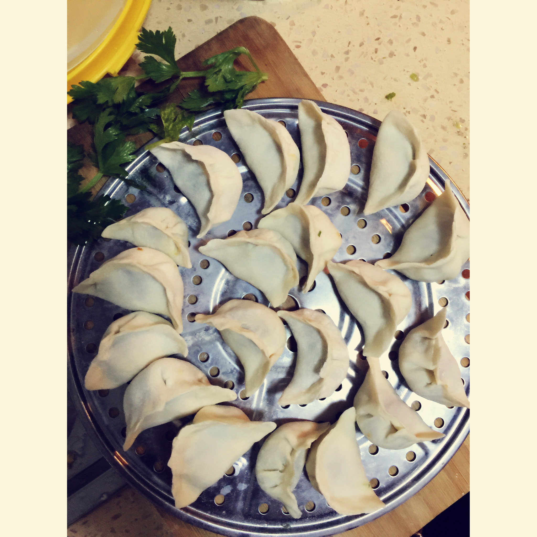 猪肉芹菜水饺