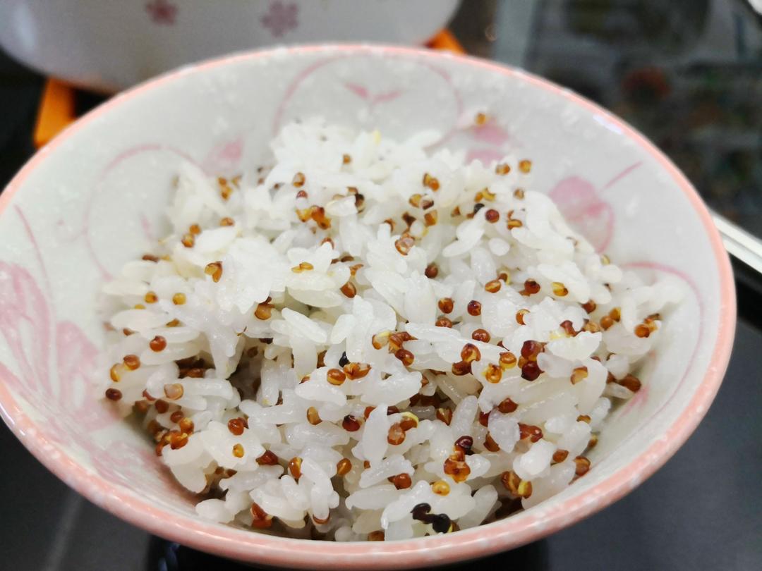 藜麦米饭的做法
