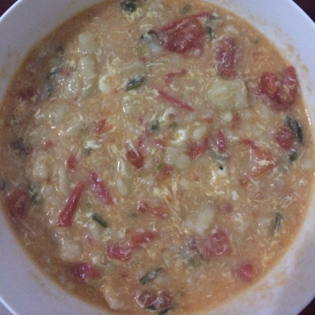 西红柿鸡蛋疙瘩汤