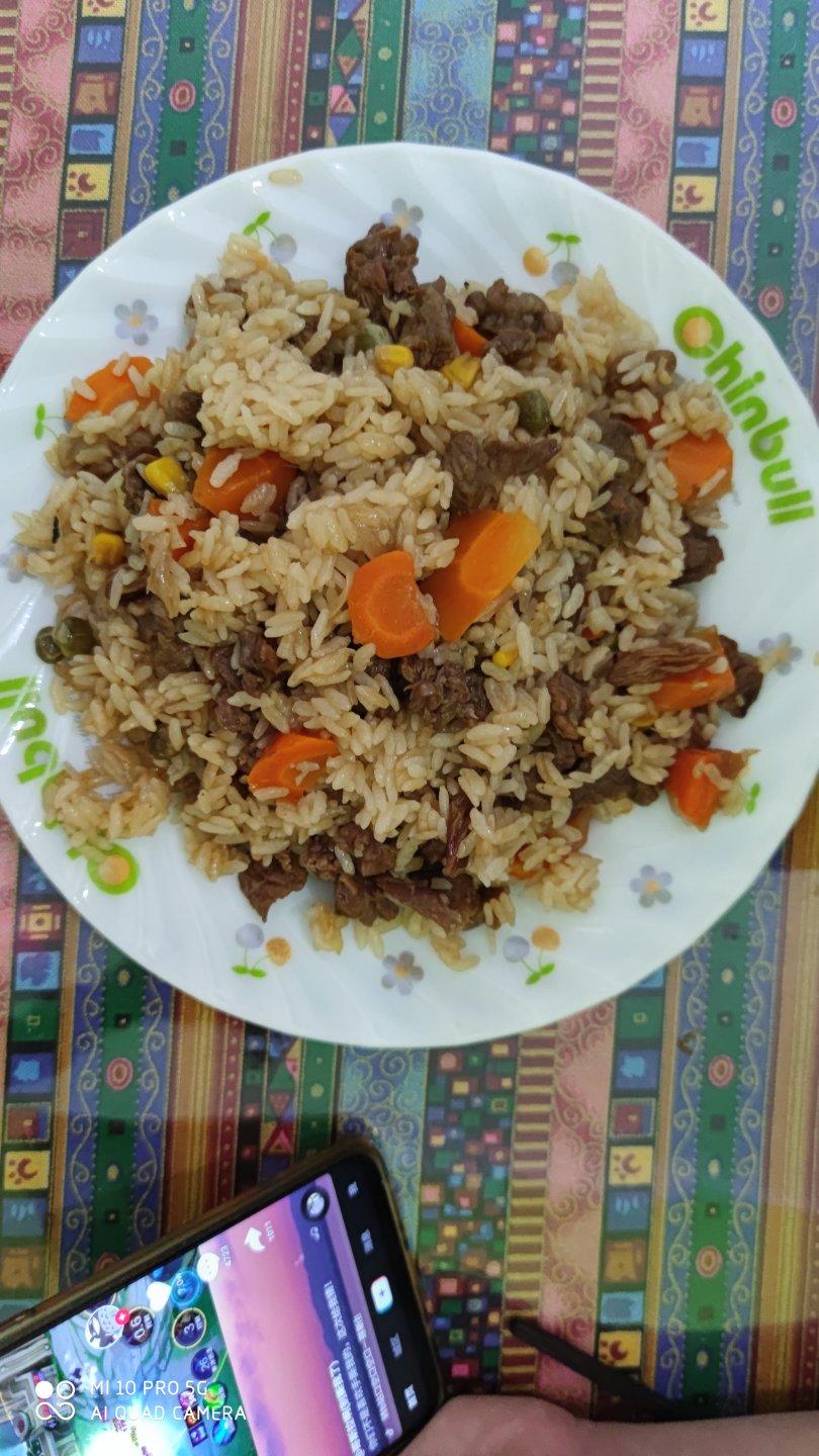 手抓羊肉饭
