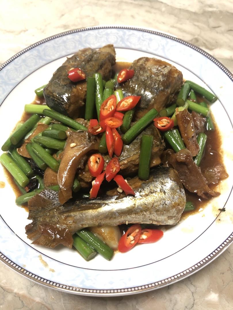 蒜苔烧鲅鱼的全部作品