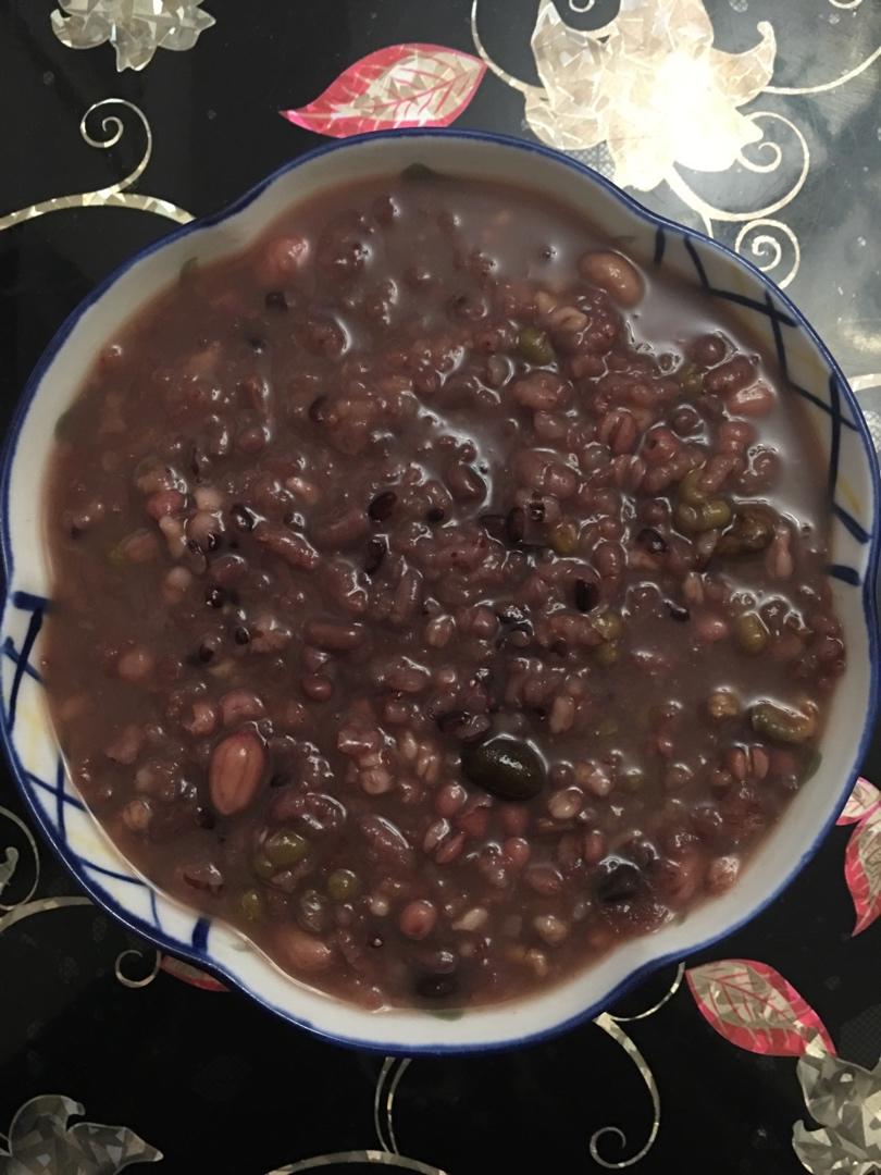 海绵宝宝leo做的八宝粥