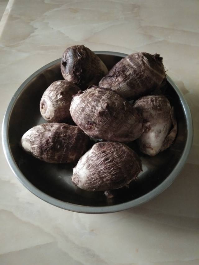 手机用户8979v8ki做的煮芋头电压力锅版