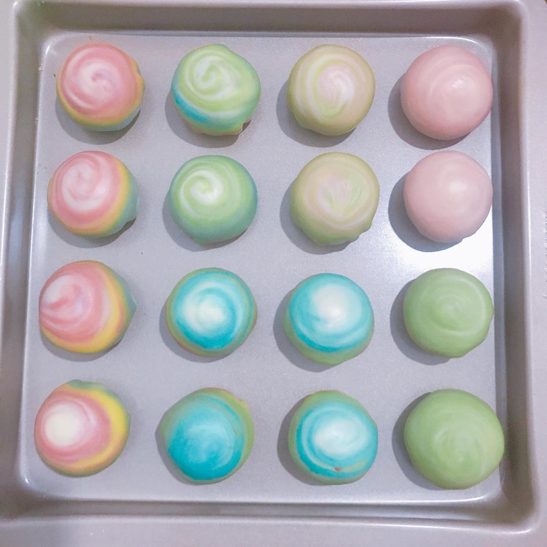 彩虹蛋黄酥