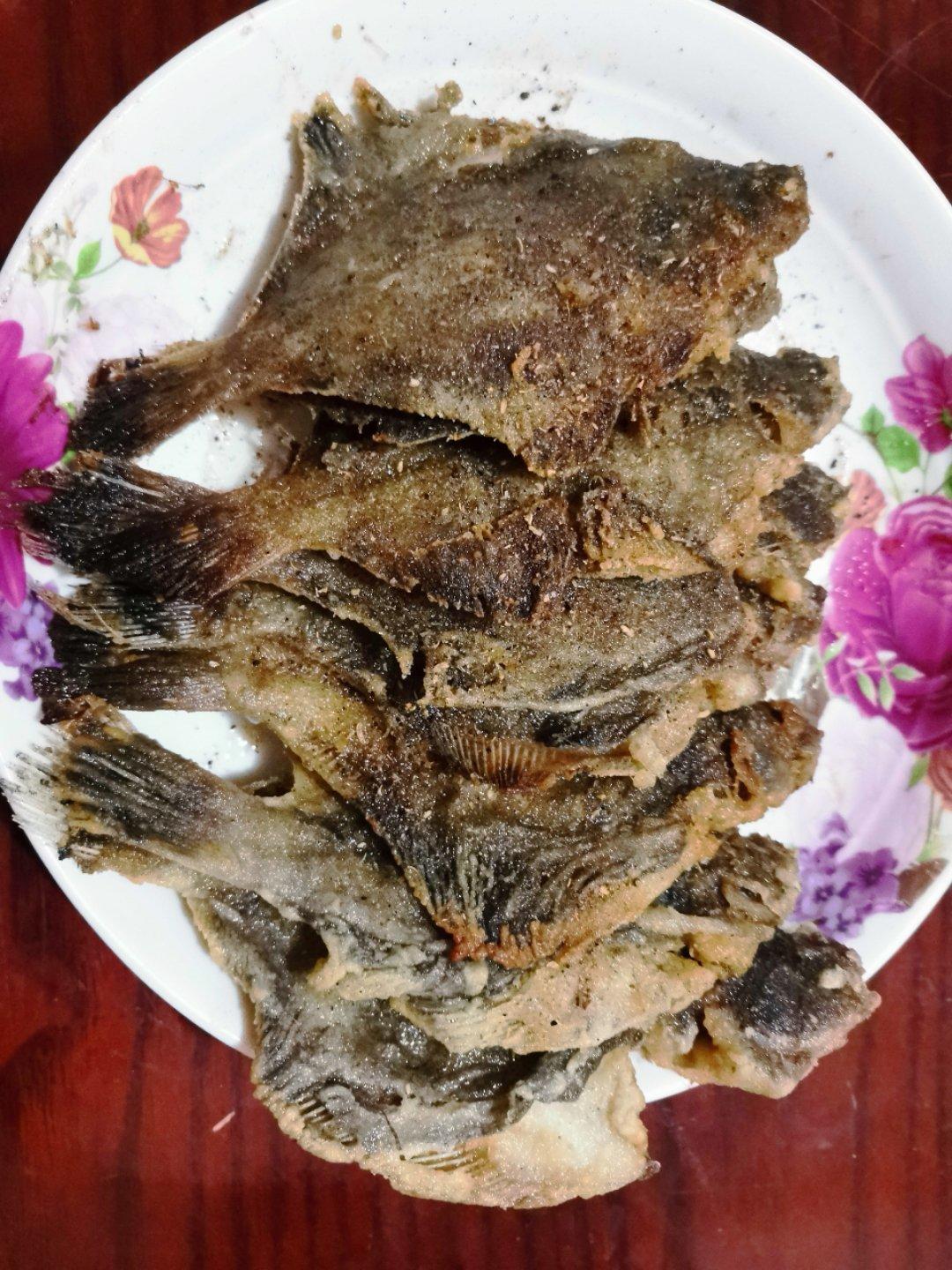 吃货范范做的油炸鼓眼鱼